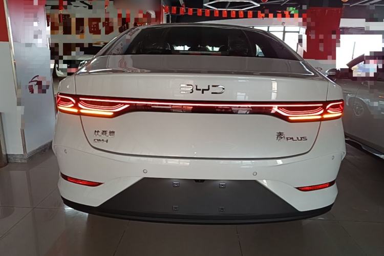 BYD Qin PLUS 2026 — 5