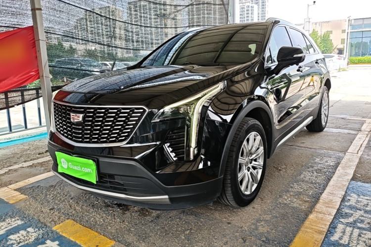 Cadillac XT4 2021 — фото 1