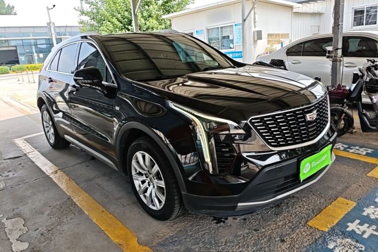 Cadillac XT4 2021 — фото 3