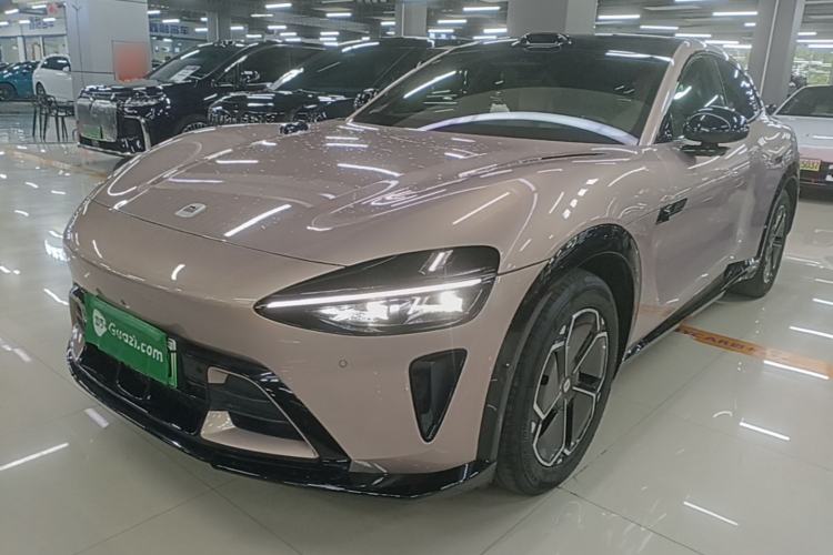 Xiaomi Auto YU7 2025 — фото 1