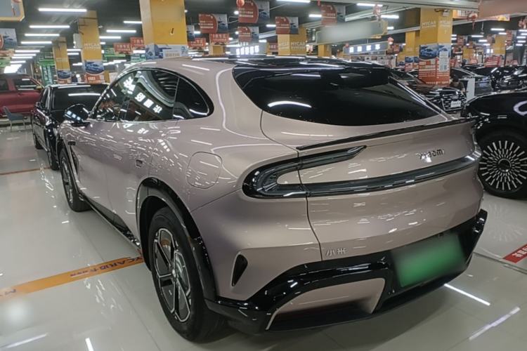 Xiaomi Auto YU7 2025 — фото 4