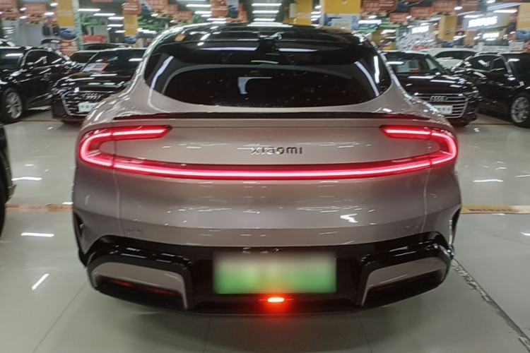 Xiaomi Auto YU7 2025 — фото 5