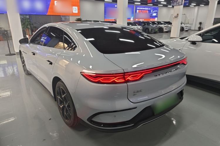 BYD Han 2024 — 4
