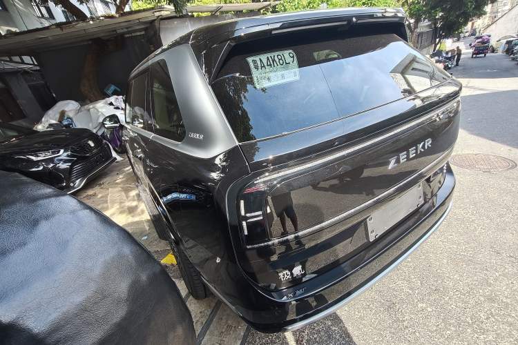 Zeekr Zeekr 9X 2025 — 4