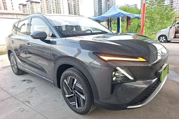 Wuling Xingguang S 2025 — фото 3