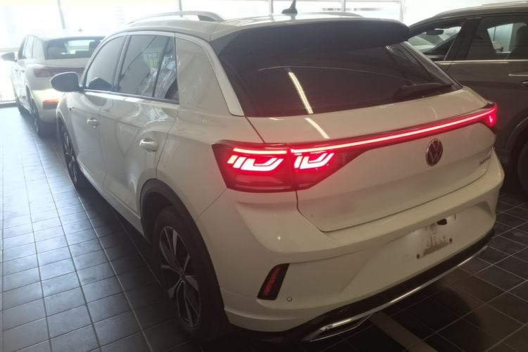 Volkswagen T-ROC 2023 — 4