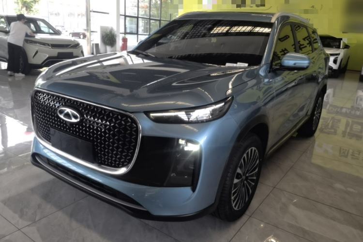 Chery Tiggo 8 Plus C-DM 2025 — фото 1