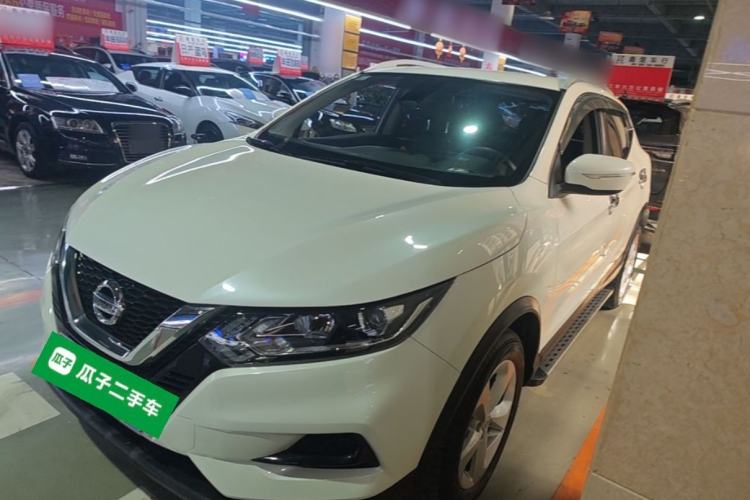 Nissan Qashqai 2022 — фото 1