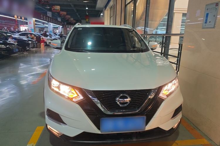 Nissan Qashqai 2022 — фото 2
