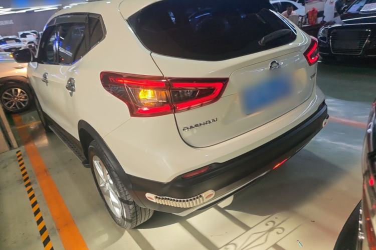 Nissan Qashqai 2022 — фото 4