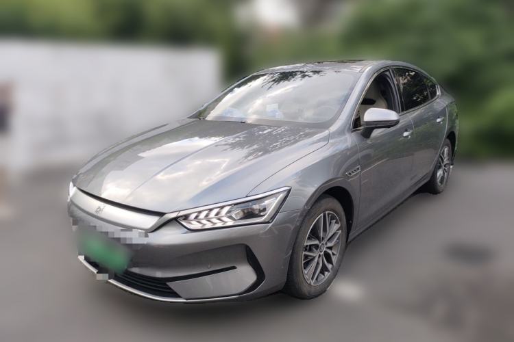 BYD Qin PLUS 2023 — фото 1