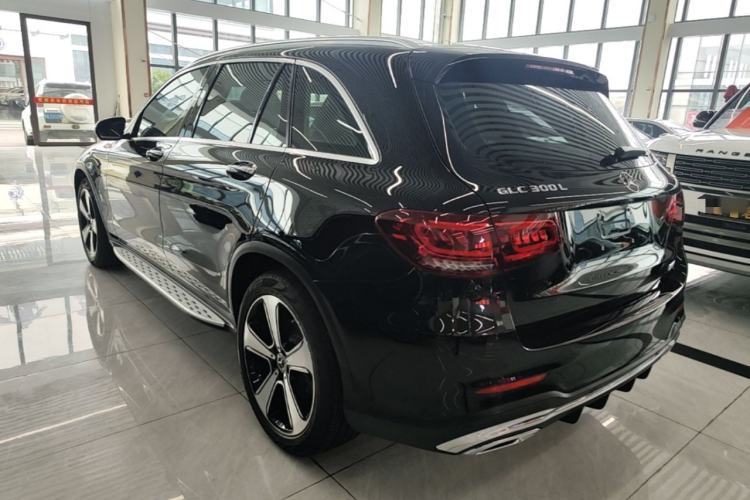 Mercedes-Benz GLC 300 L 2022 — фото 4