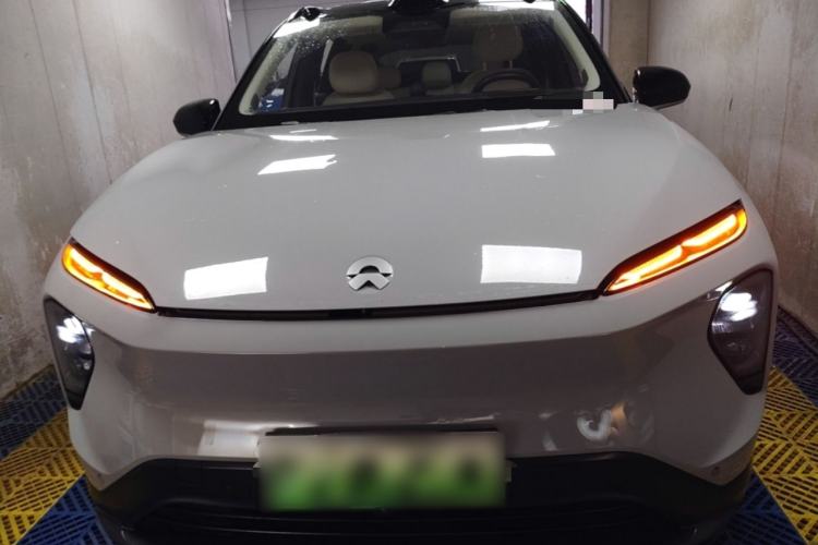 NIO ES7 2022 — 2
