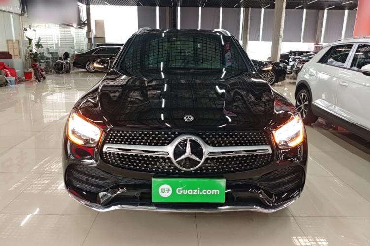 Mercedes-Benz GLC 260 L 2020 — 2