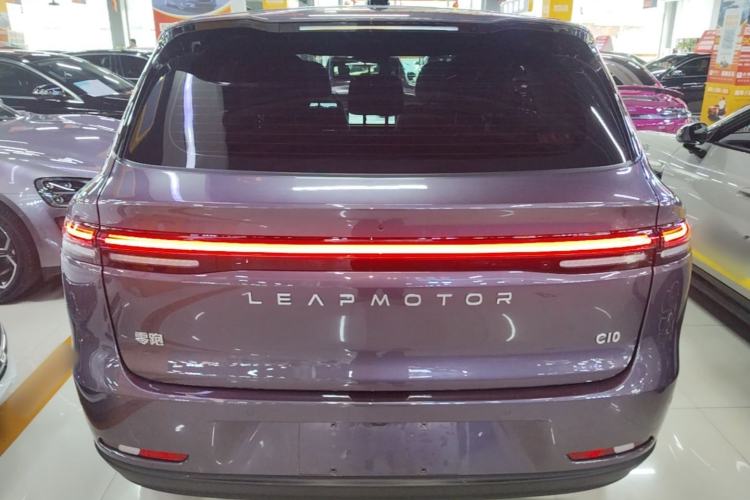 Leapmotor C10 2026 — 5