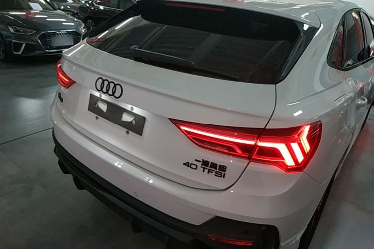 Audi Q3 2023 — 5