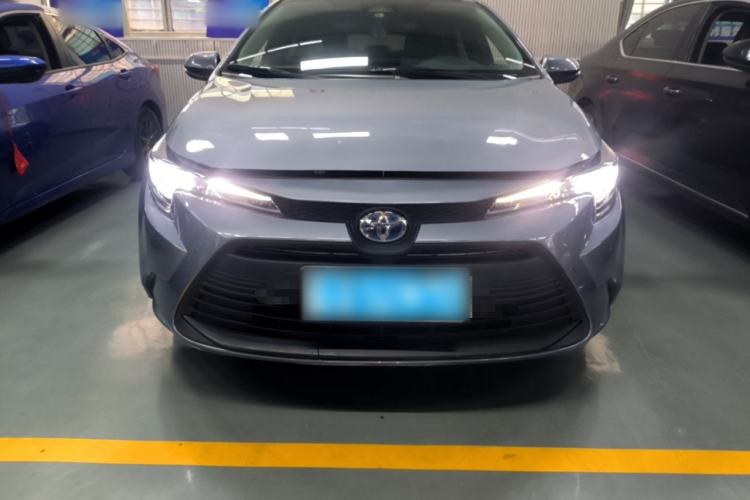 Toyota Corolla 2023 — 2