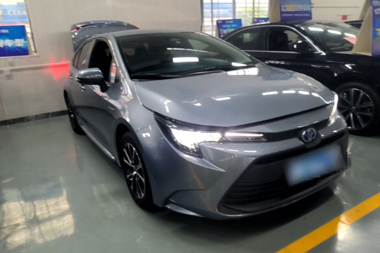 Toyota Corolla 2023 — 3