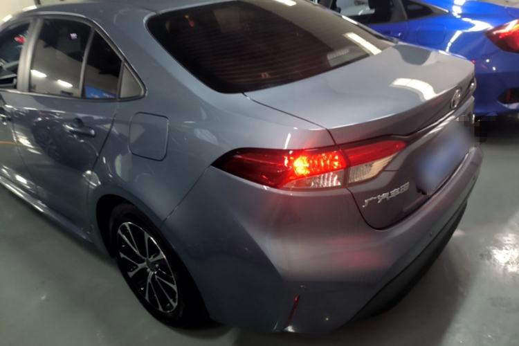Toyota Corolla 2023 — 4