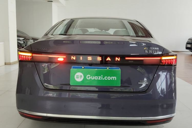 Nissan Teana 2026 — 5