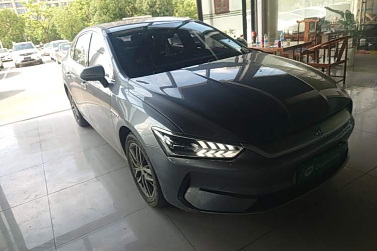 BYD Qin Plus 2021 — 3