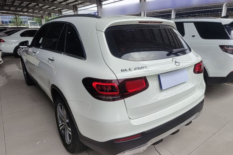 Mercedes-Benz GLC 260 L 2021 — фото 4