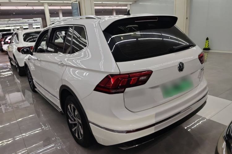 Volkswagen Tiguan L New Energy 2020 — 4