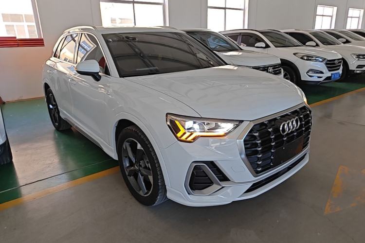 Audi Q3 2020 — 3