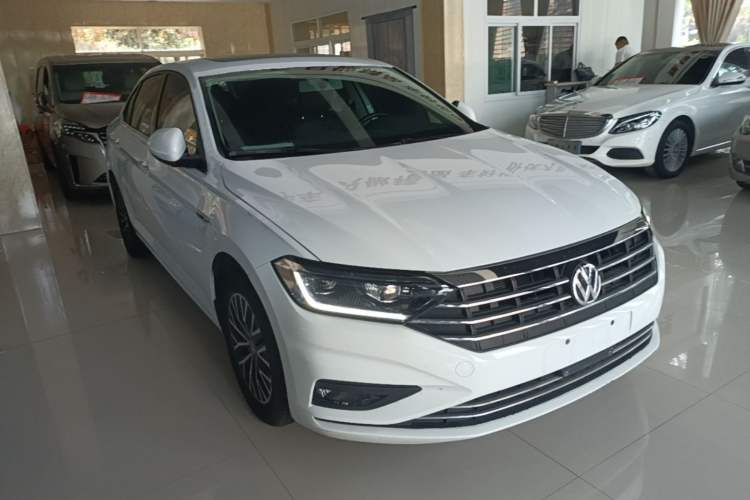 Volkswagen Sagitar 2020 — 3