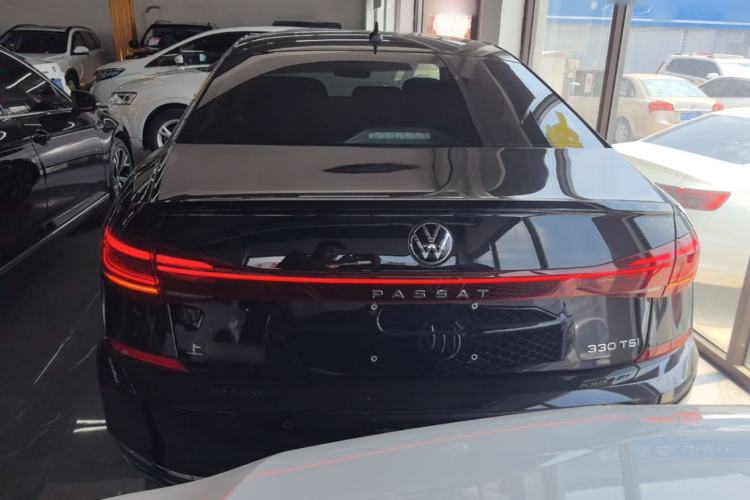 Volkswagen Passat 2022 — 5
