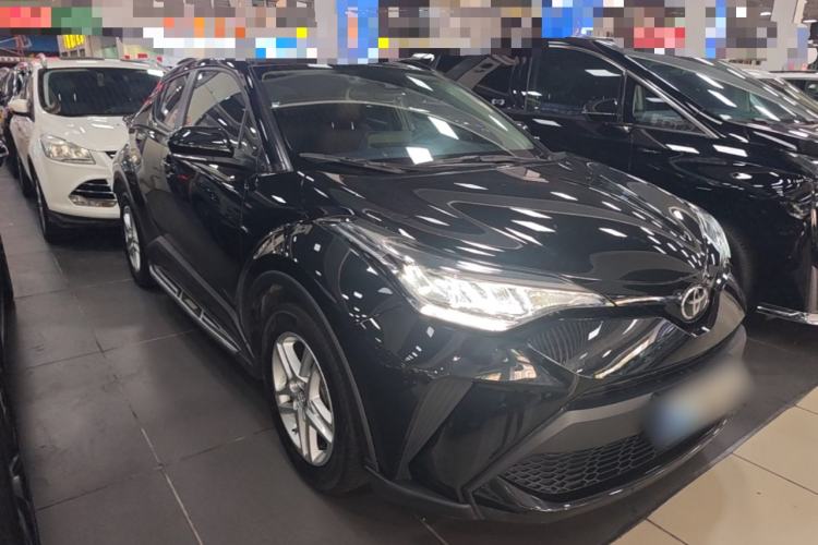 Toyota C-HR 2021 — фото 3