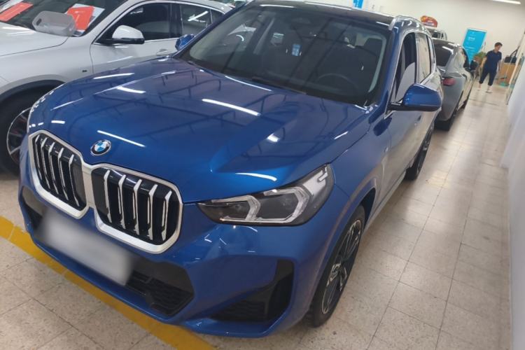 BMW X1 2023 — фото 1