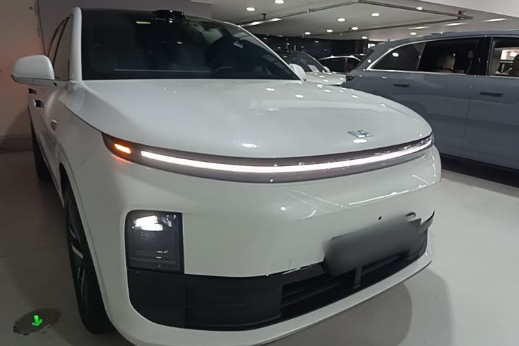 Li Auto L6 2024 — 3