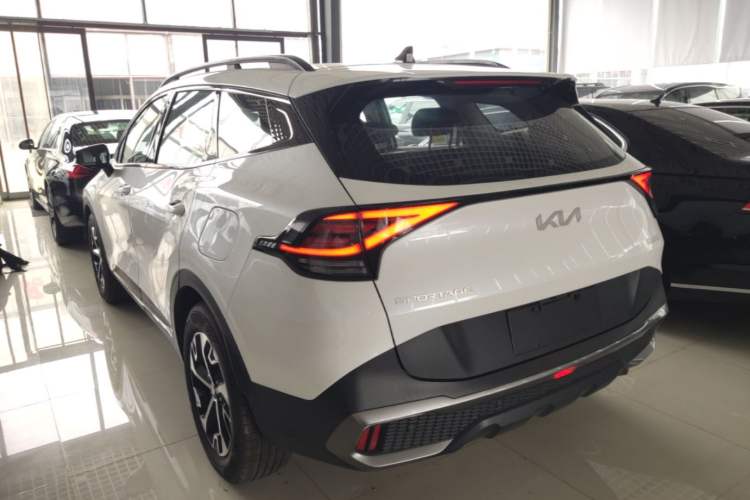 Kia Sportage 2025 — 4