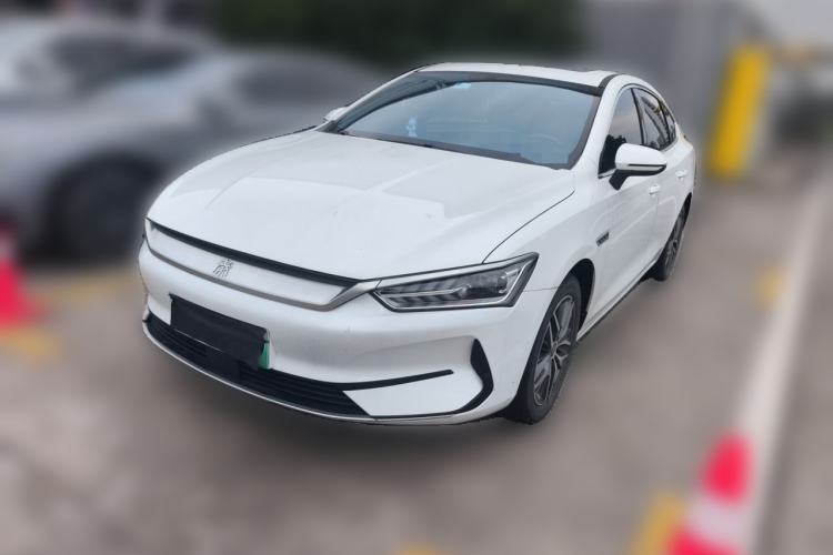 BYD Qin PLUS 2021 — фото 1