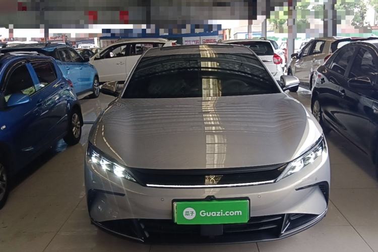 BYD Han 2025 — 2