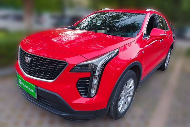 Cadillac XT4 2022 — фото 1