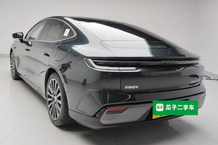 Geely Galaxy 8 2025 — 4
