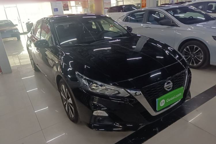 Nissan Altima 2021 — 3