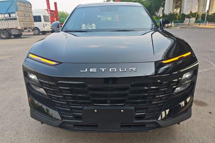 Jetour Dashing 2023 — 2