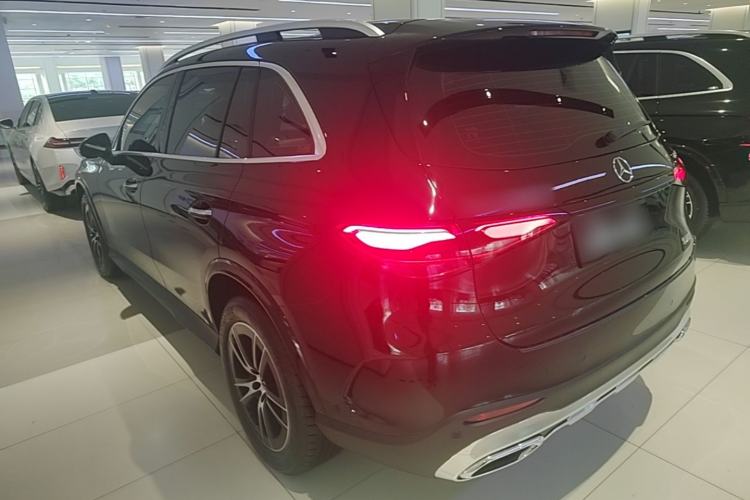Mercedes-Benz GLC 260 L 2025 — 4
