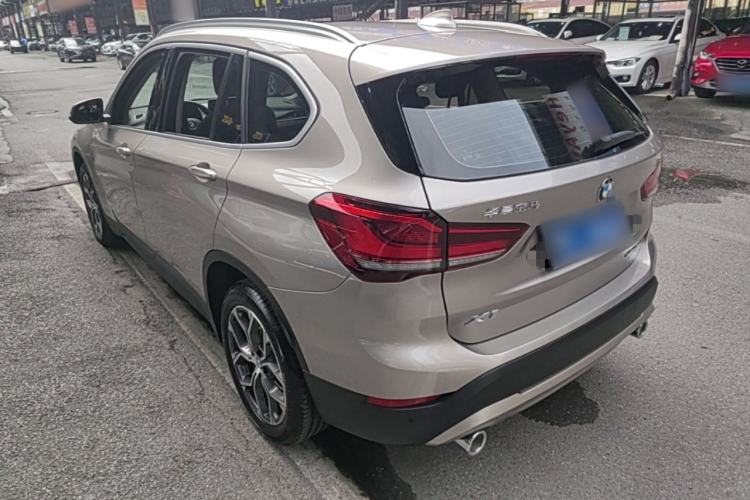 BMW X1 2020 — фото 4