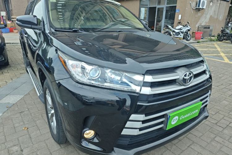 Toyota Highlander 2018 — 3