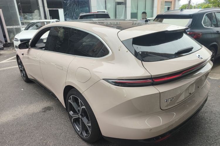 NIO ET5T 2025 — 4
