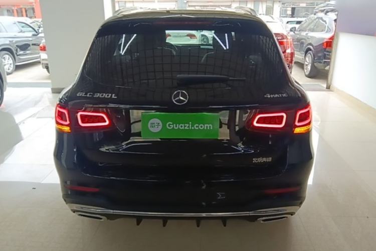Mercedes-Benz GLC 300 L 2022 — фото 5