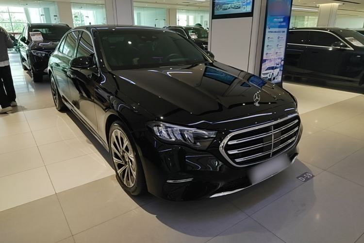Mercedes-Benz E 300 L 2024 — 3