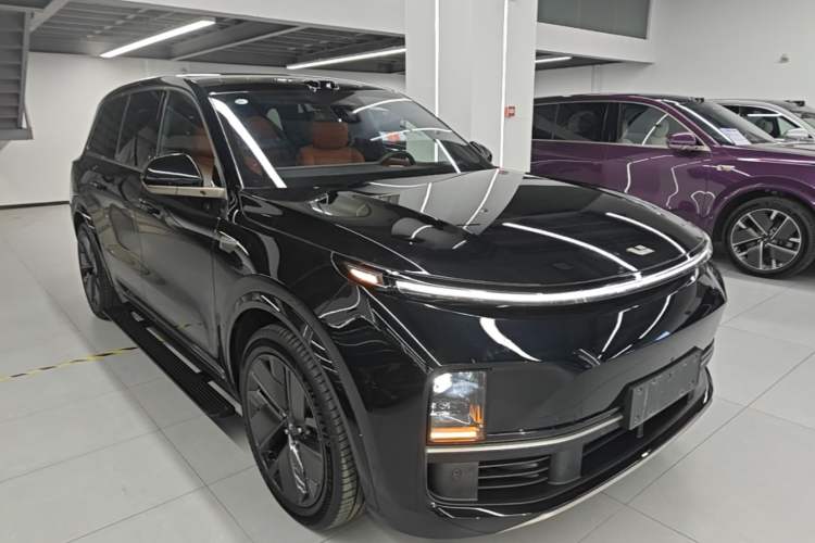 Li Auto L9 2025 — 3