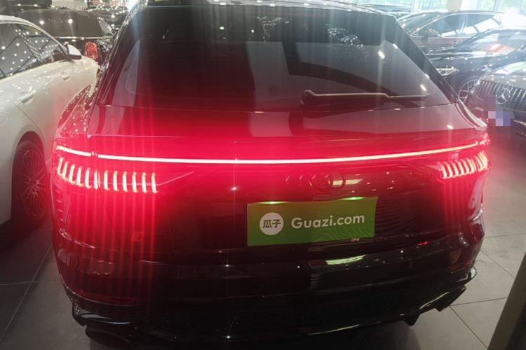 Audi Q8 2021 — 5