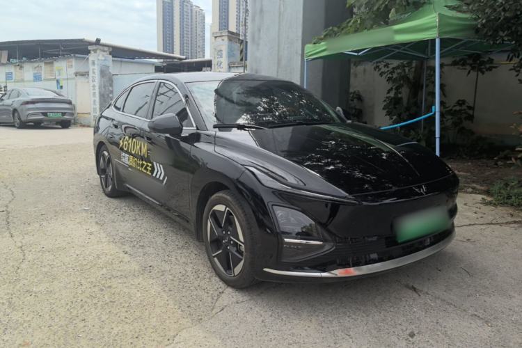Wuling Xingguang 2025 — 3