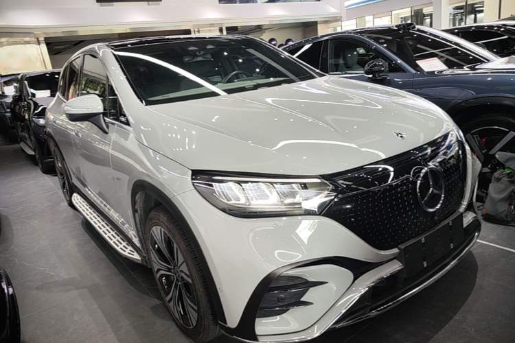 Mercedes-Benz EQE SUV 350 2024 — 3